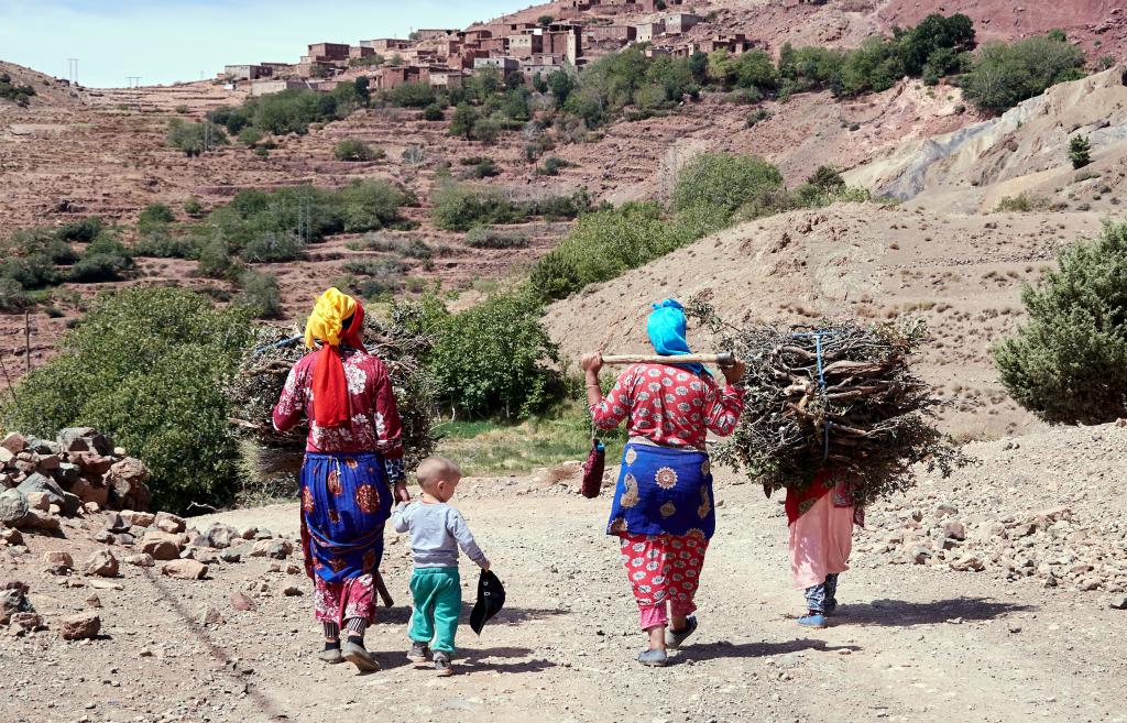 Descente vers Aït Mgharine [Maroc] - 2023