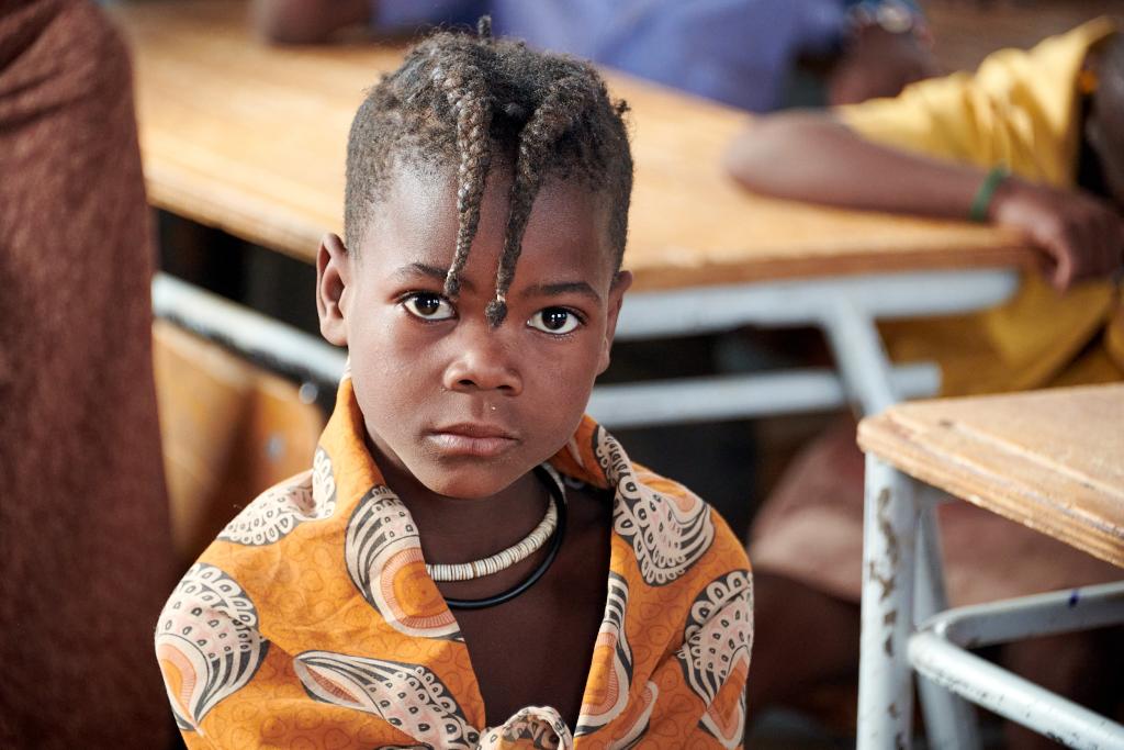 A l'école - Pays Himba [Namibie] - 2021