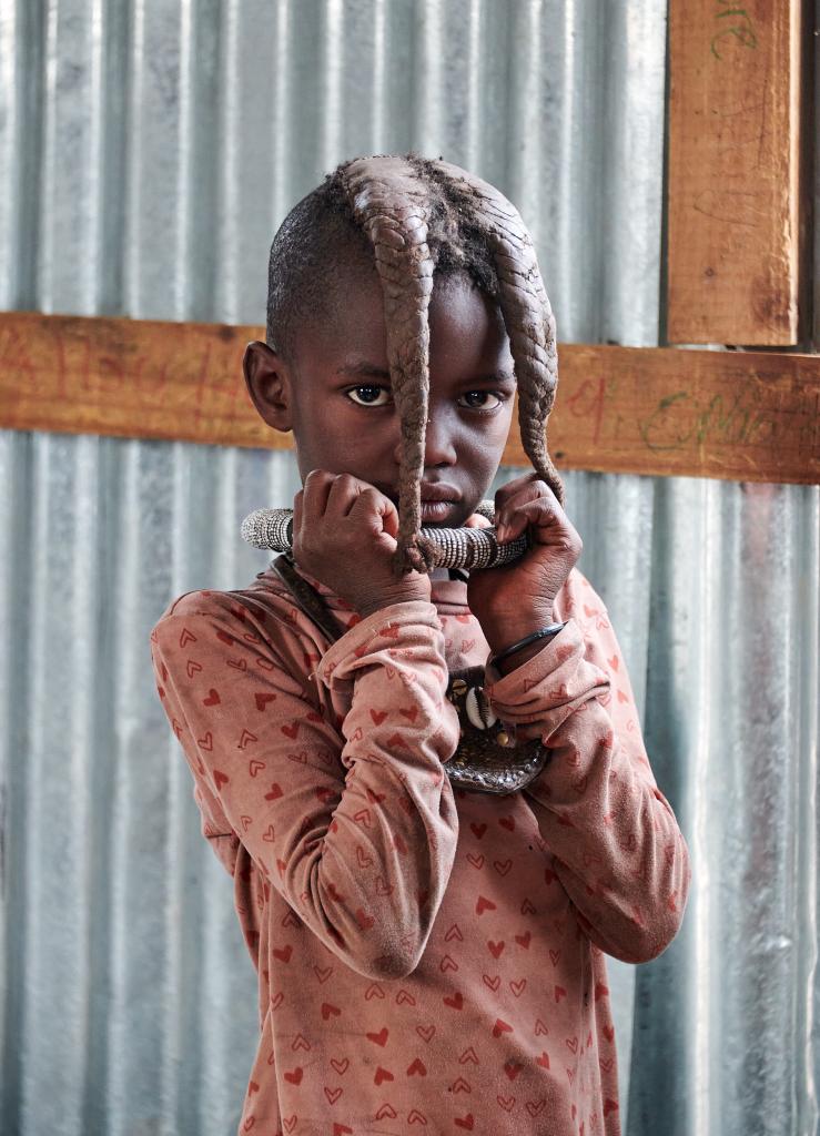 A l'école - Pays Himba [Namibie] - 2021