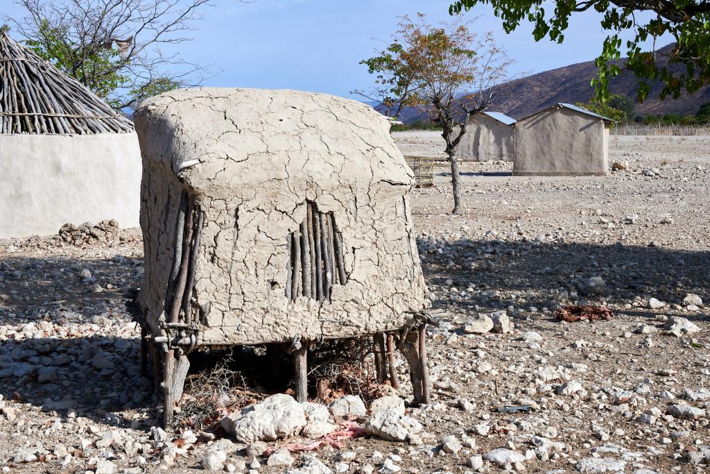 Réserve à grains - Pays Himba [Namibie] - 2021