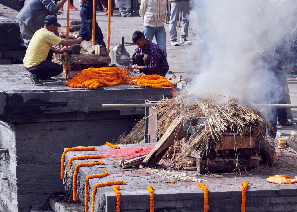 Crémation à Pashupatinath, Kathmandu [Népal] - 2022 