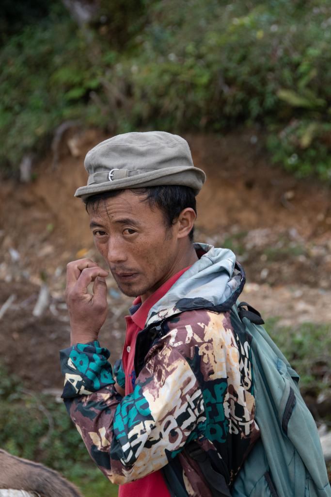 Muletier, entre Barpak et Laprak [Népal] - 2022 
