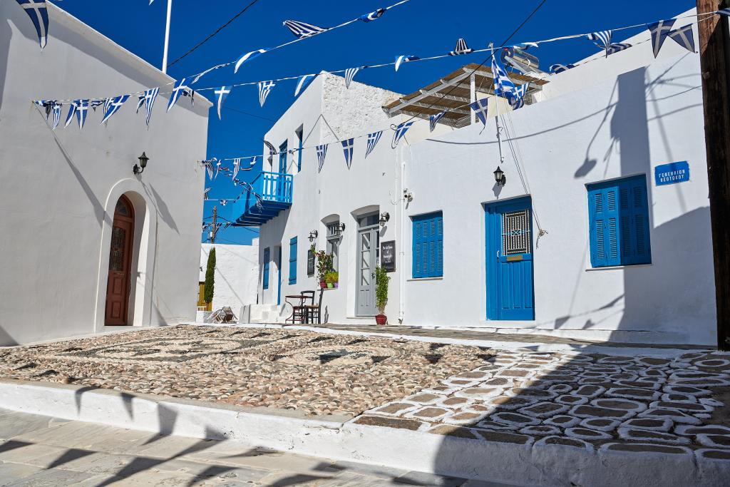 Mandrakia, Milos - 2020