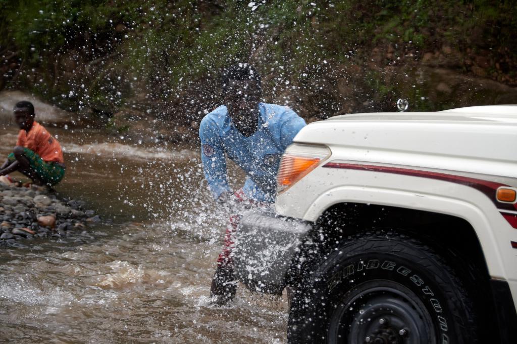 Car Wash à Jinka [Ethiopie] 