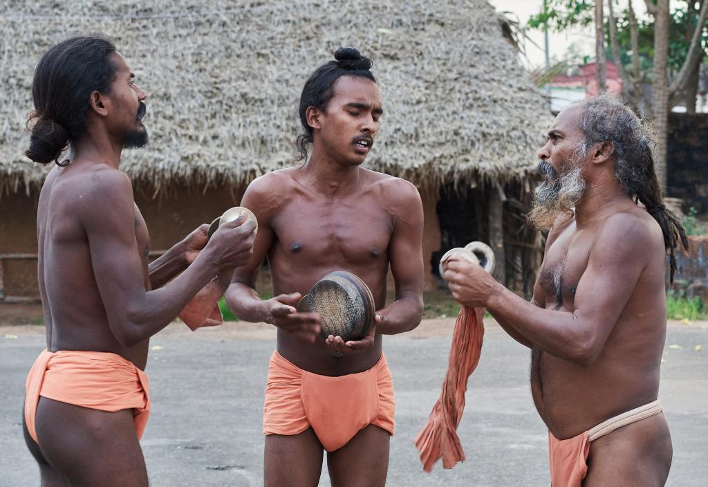 Temple Joranda [Orissa, Inde] - Prière du soir