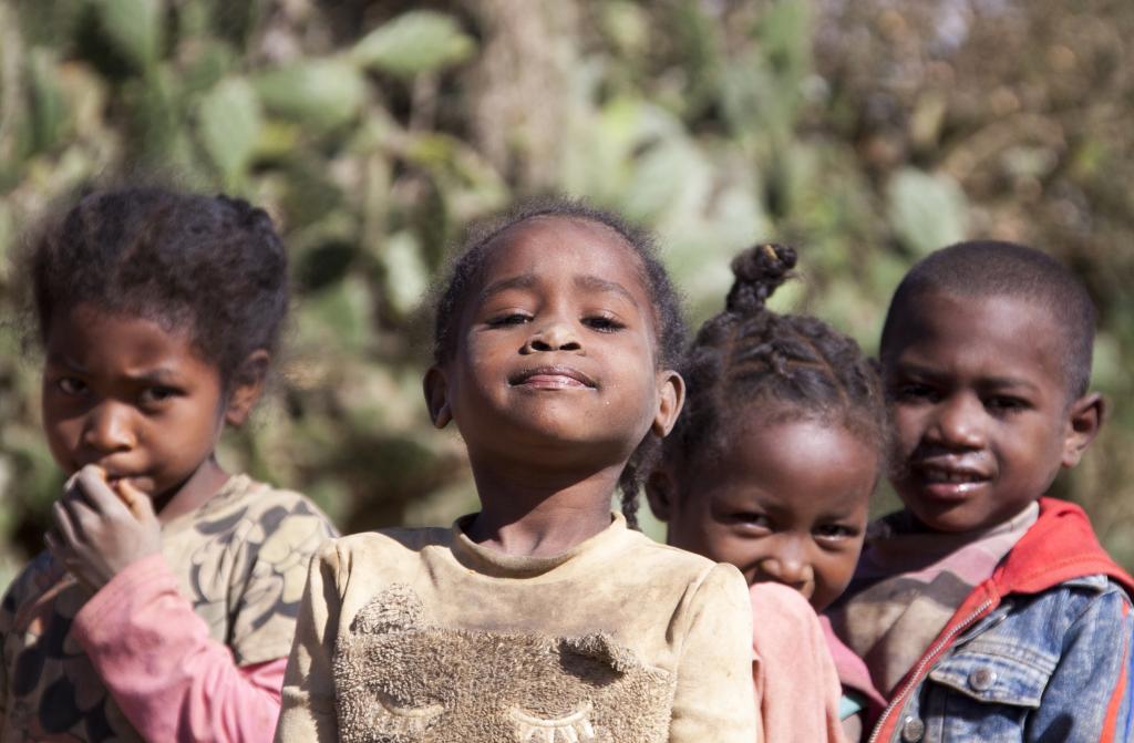 Villages en amont de la réserve d'Anja [Madagascar] - 2017