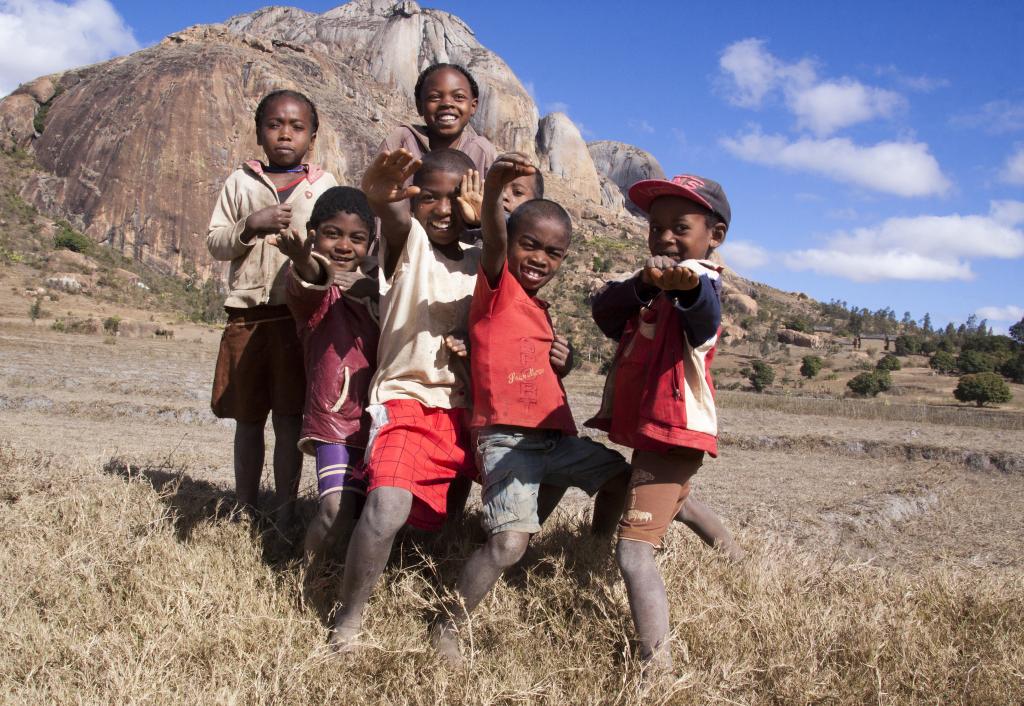 Villages en amont de la réserve d'Anja [Madagascar] - 2017