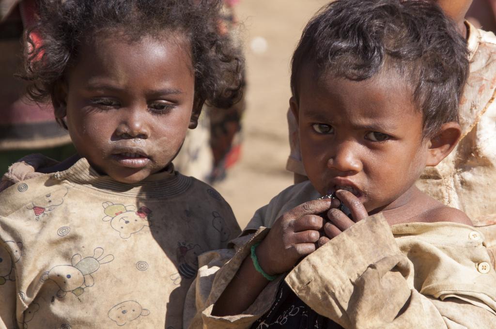 Villages en amont de la réserve d'Anja [Madagascar] - 2017