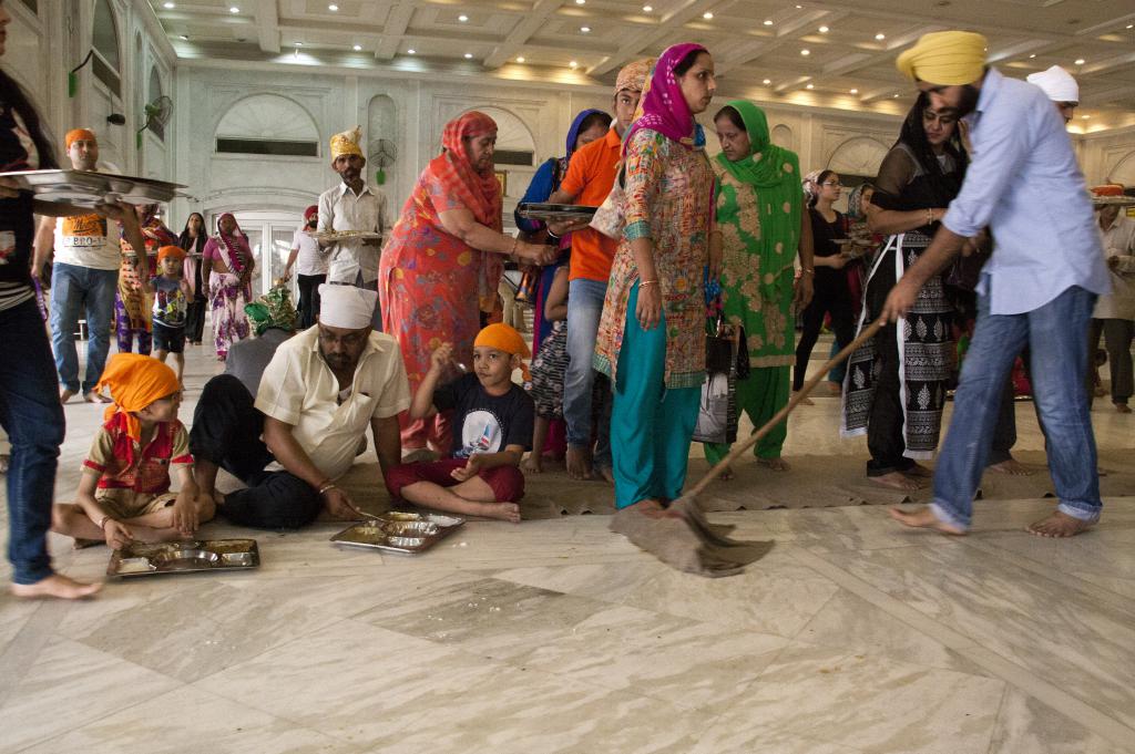 Repas, temple sikh Bangla Sahib [Delhi]